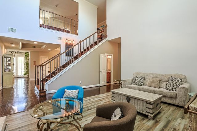 30119 W Geneva Drive, Spring, TX 77386