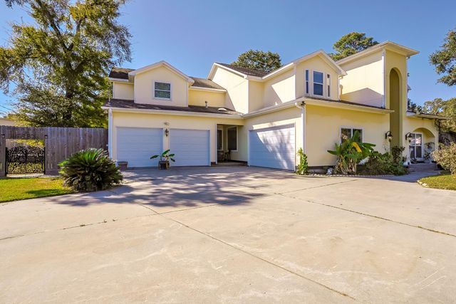 30119 W Geneva Drive, Spring, TX 77386