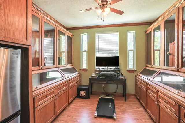 30119 W Geneva Drive, Spring, TX 77386