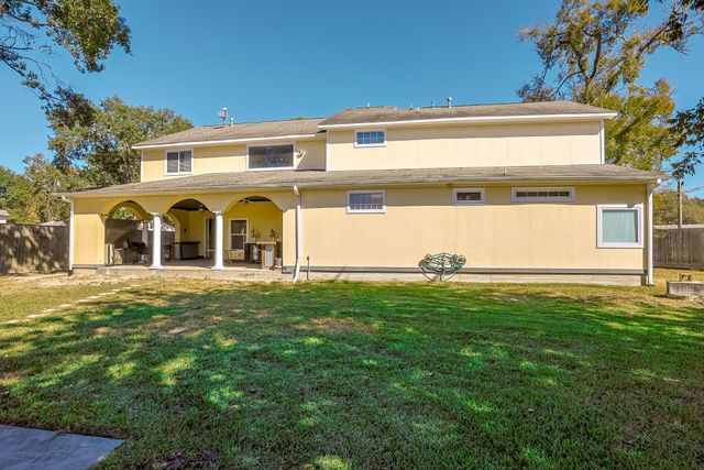 30119 W Geneva Drive, Spring, TX 77386