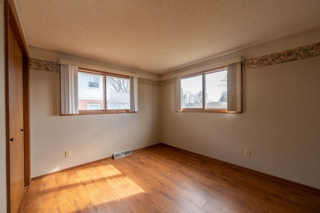 503 W Center Street, Mount Morris, IL 61054