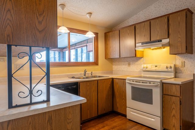 503 W Center Street, Mount Morris, IL 61054