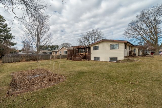 503 W Center Street, Mount Morris, IL 61054