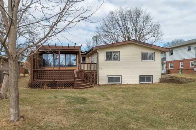 503 W Center Street, Mount Morris, IL 61054