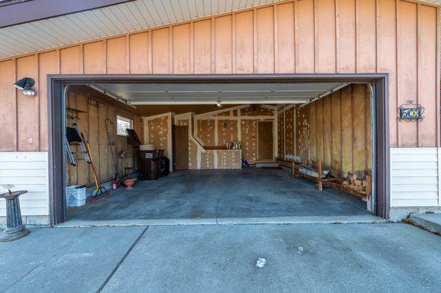 503 W Center Street, Mount Morris, IL 61054