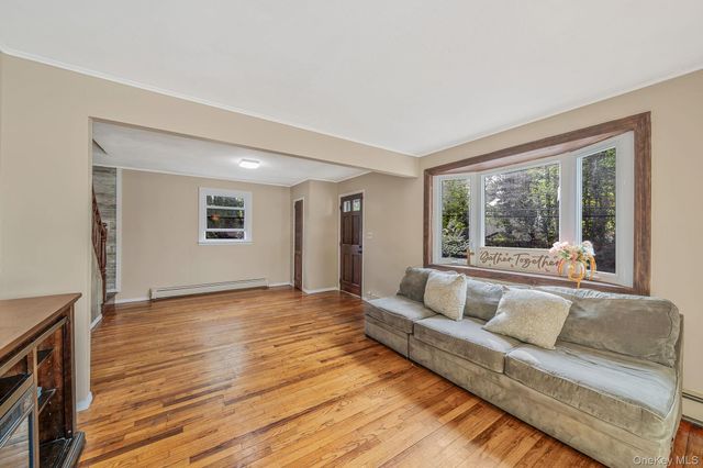 108 Lower Rocky Point Road, Sound Beach, NY 11789