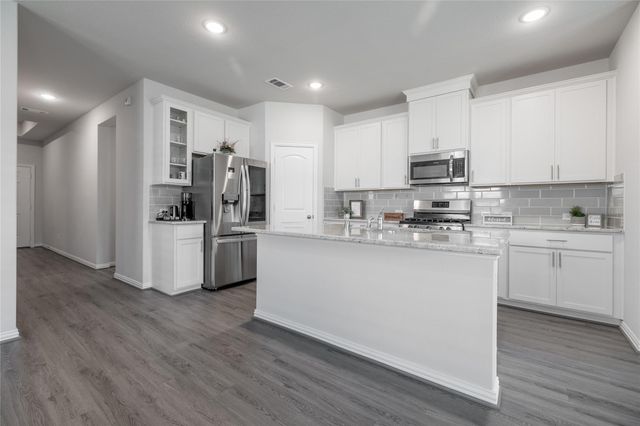 8115 Wahi Lane, Cypress, TX 77433