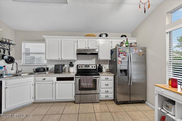 12311 SONDRA COVE Trail, Jacksonville, FL 32225