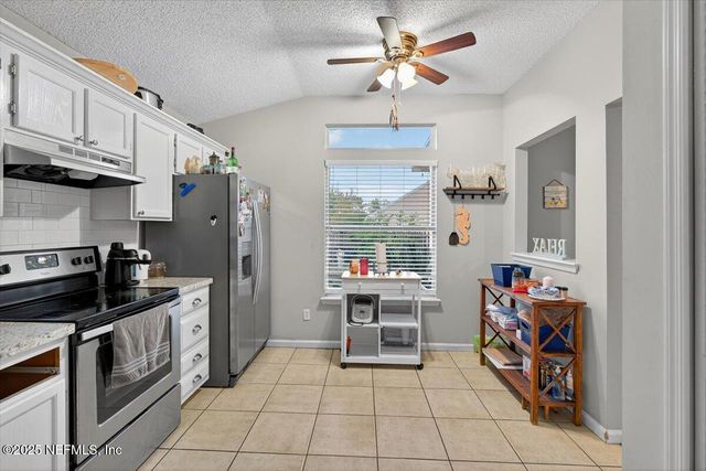 12311 SONDRA COVE Trail, Jacksonville, FL 32225