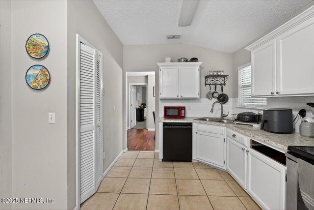 12311 SONDRA COVE Trail, Jacksonville, FL 32225