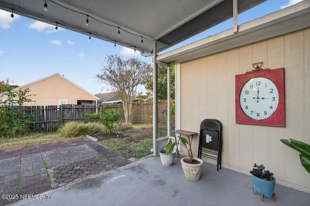 12311 SONDRA COVE Trail, Jacksonville, FL 32225