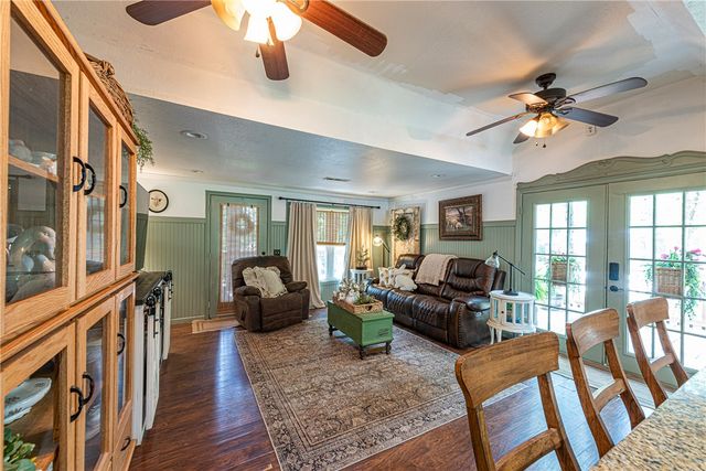 14859 Malico Mountain Road, West Fork, AR 72774