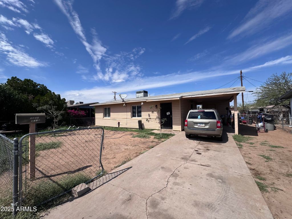 1418 E LA SALLE Street, Phoenix, AZ 85040