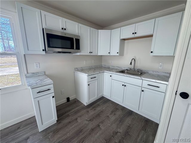 84 A Street, Niagara Falls, NY 14303