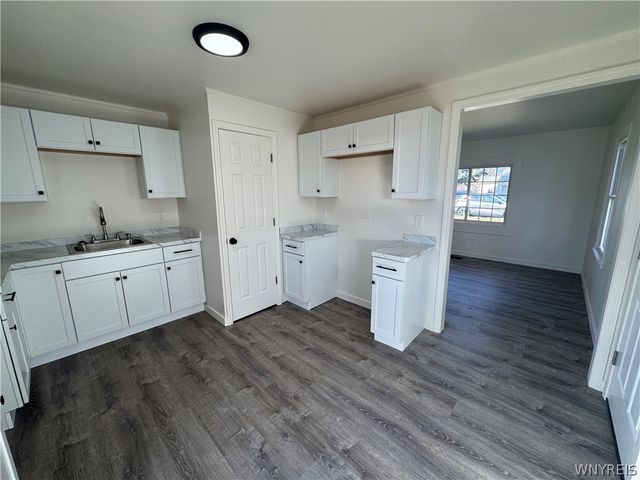 84 A Street, Niagara Falls, NY 14303