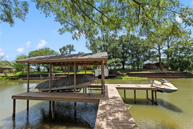 102 Foster Ranch Road, Trinidad, TX 75163