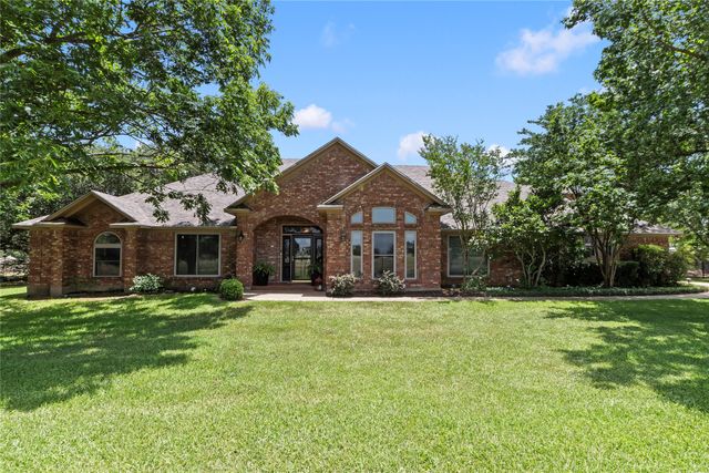102 Foster Ranch Road, Trinidad, TX 75163