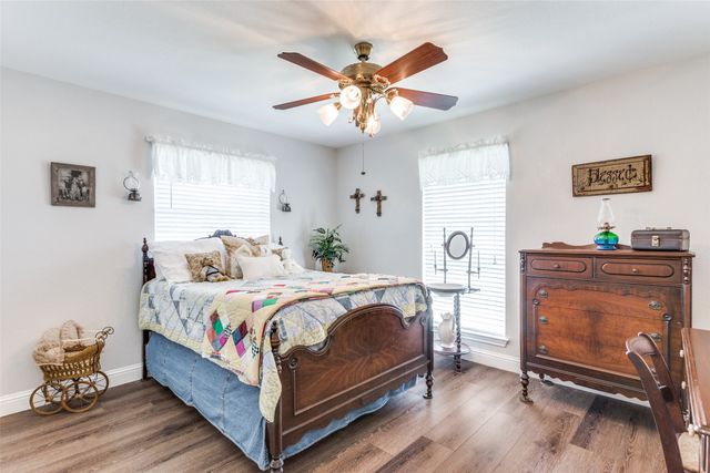 2400 Springfield Road, Springtown, TX 76082