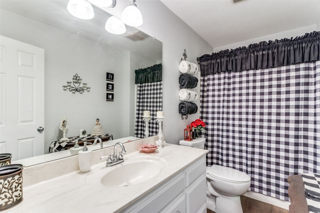 2400 Springfield Road, Springtown, TX 76082