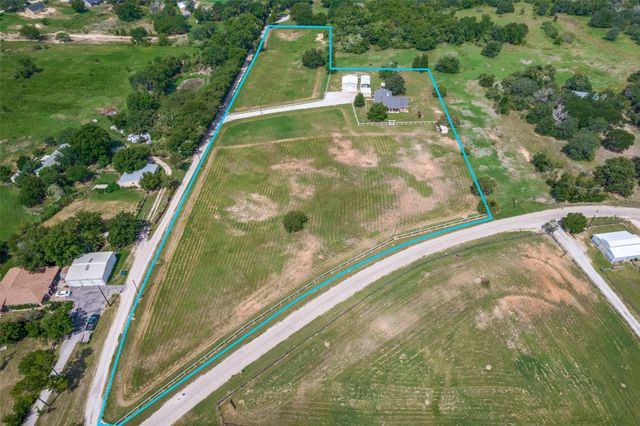 2400 Springfield Road, Springtown, TX 76082
