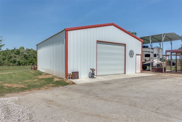 2400 Springfield Road, Springtown, TX 76082