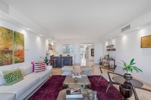 765 Crandon Blvd PH-12, Key Biscayne, FL 33149