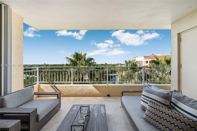765 Crandon Blvd PH-12, Key Biscayne, FL 33149