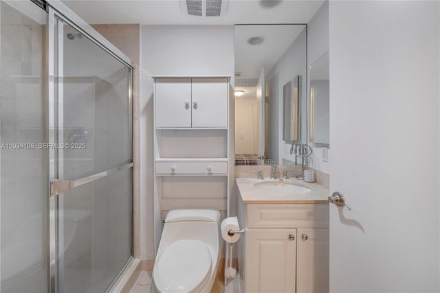 765 Crandon Blvd PH-12, Key Biscayne, FL 33149