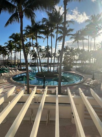 765 Crandon Blvd PH-12, Key Biscayne, FL 33149