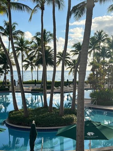 765 Crandon Blvd PH-12, Key Biscayne, FL 33149