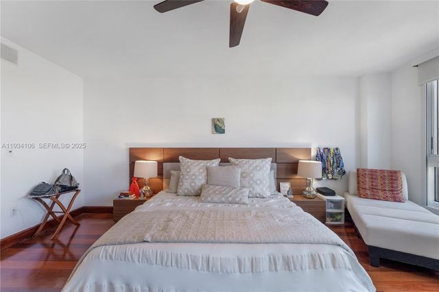 765 Crandon Blvd PH-12, Key Biscayne, FL 33149