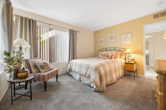 278 Tolosa Circle, Palm Desert, CA 92260