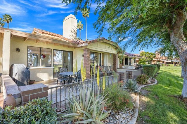 278 Tolosa Circle, Palm Desert, CA 92260