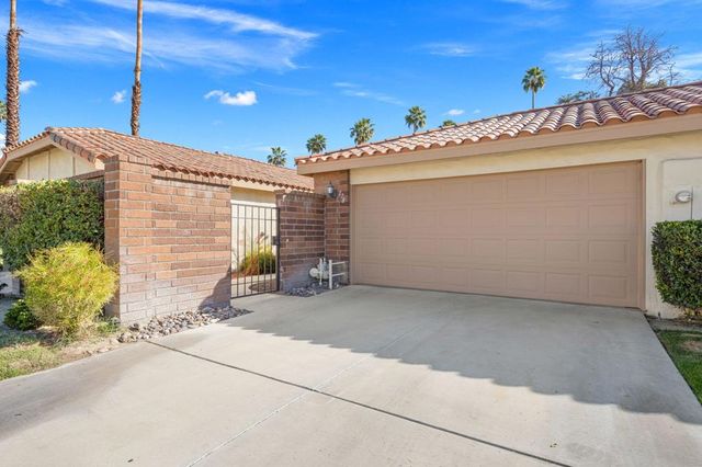278 Tolosa Circle, Palm Desert, CA 92260