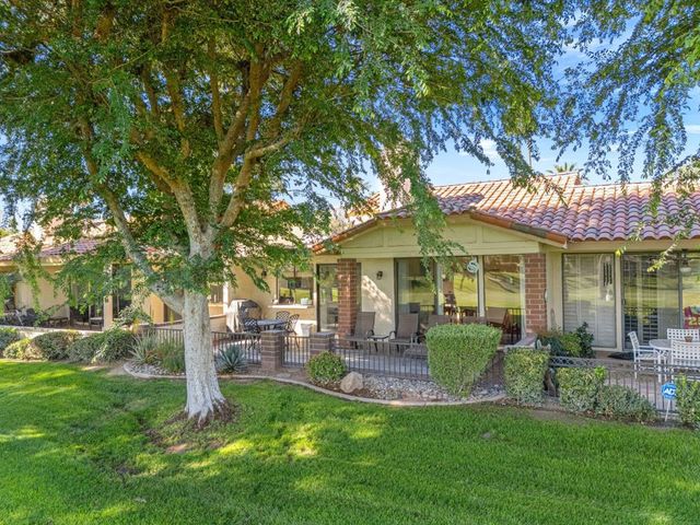 278 Tolosa Circle, Palm Desert, CA 92260