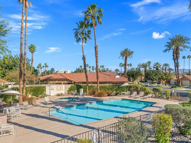 278 Tolosa Circle, Palm Desert, CA 92260