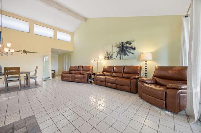 278 Tolosa Circle, Palm Desert, CA 92260