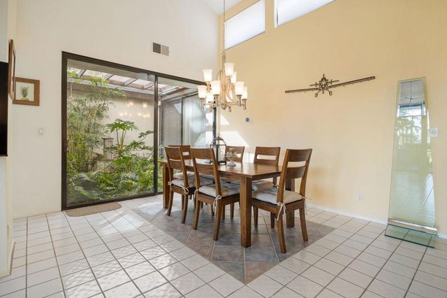 278 Tolosa Circle, Palm Desert, CA 92260