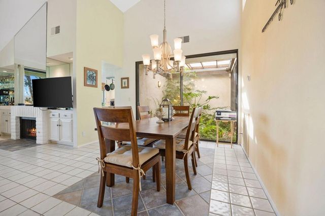 278 Tolosa Circle, Palm Desert, CA 92260