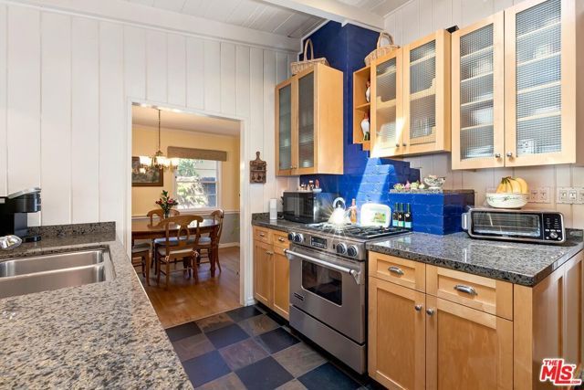 3125 Kelton Avenue, Los Angeles, CA 90034