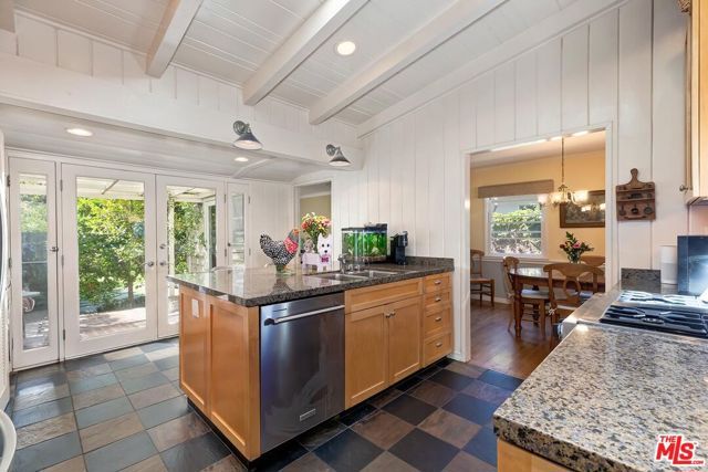 3125 Kelton Avenue, Los Angeles, CA 90034