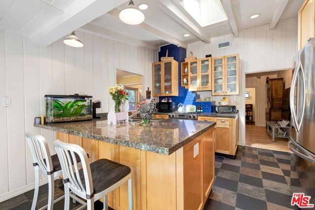 3125 Kelton Avenue, Los Angeles, CA 90034