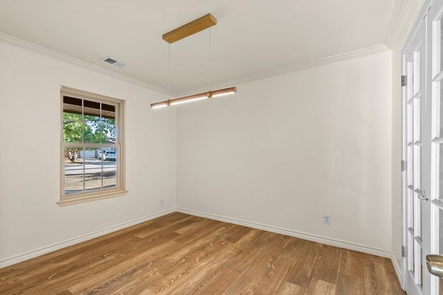 5101 Brazos St, Midland, TX 79707