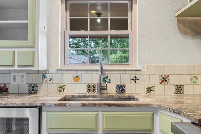 5101 Brazos St, Midland, TX 79707