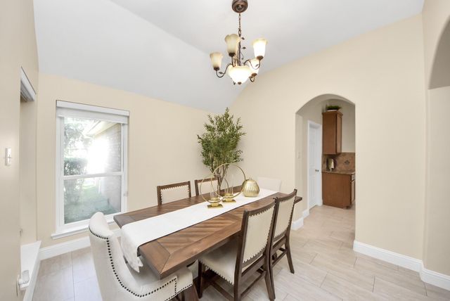 15511 Seminole Canyon Drive, Sugar Land, TX 77498