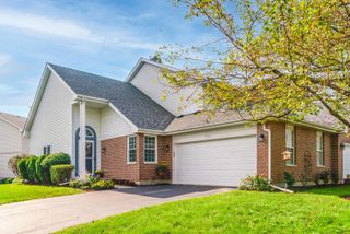 5791 Regency Court, Gurnee, IL 60031