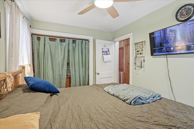 2 Seneca Avenue, Essex Junction, VT 05452