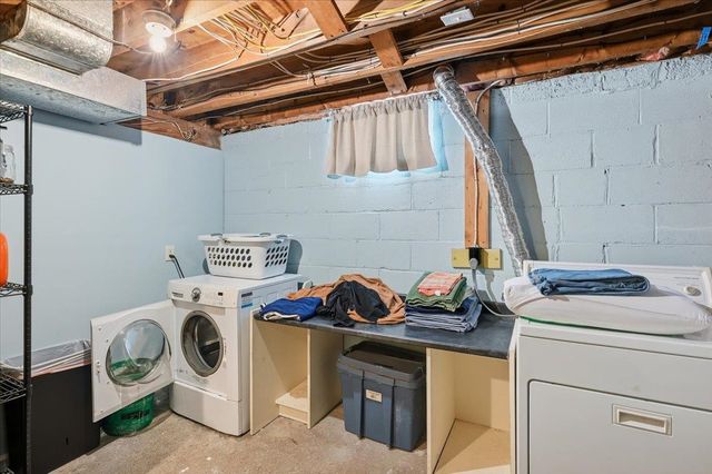 2 Seneca Avenue, Essex Junction, VT 05452