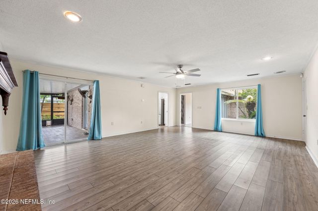 4229 BUCK POINT Road, Jacksonville, FL 32210