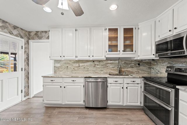 4229 BUCK POINT Road, Jacksonville, FL 32210